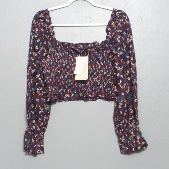 Band of the free nwt AGATHE PURPLE FLORAL SMOCKED TOP - Picture 4 of 11